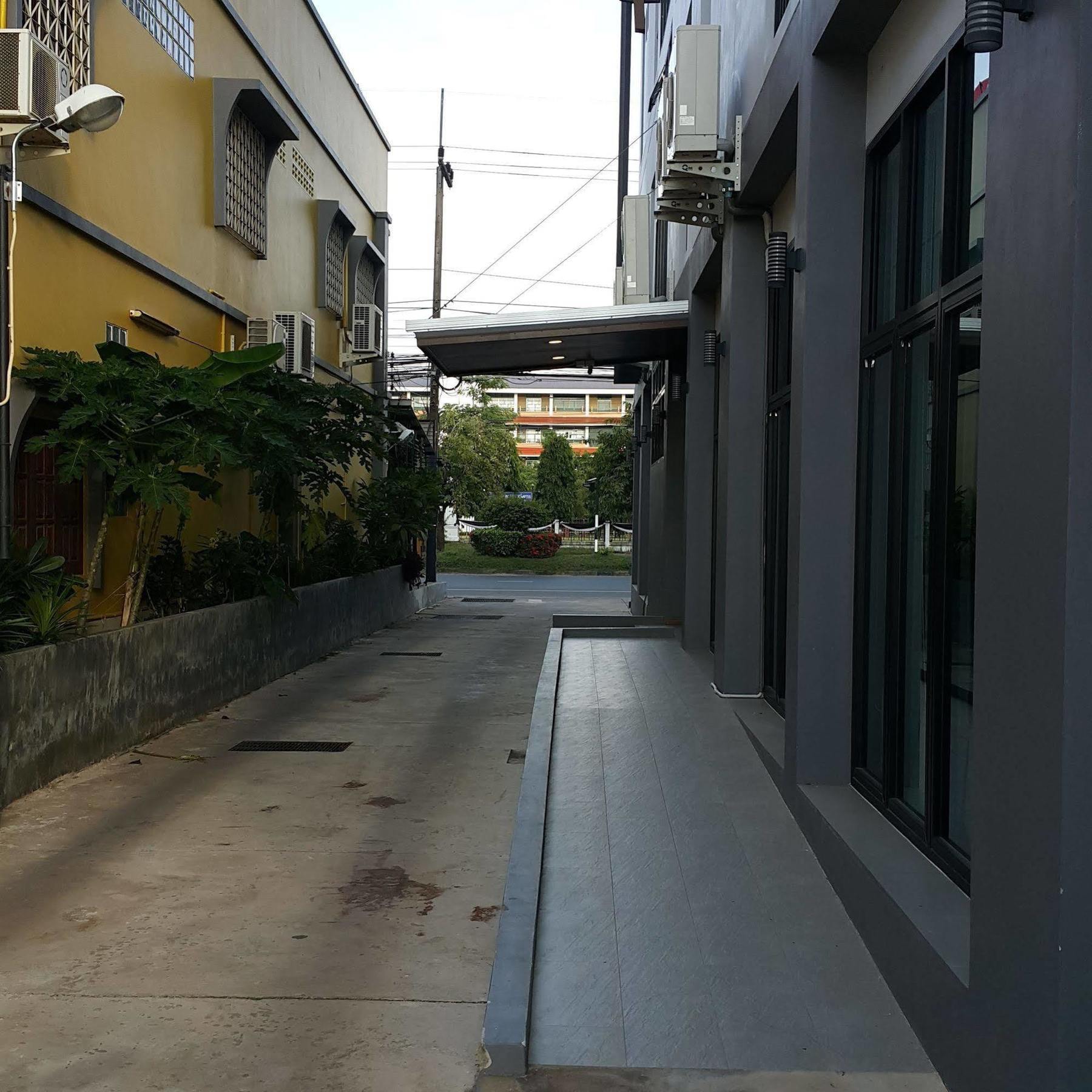Bird Day Boutique Hotel Mukdahan Eksteriør bilde